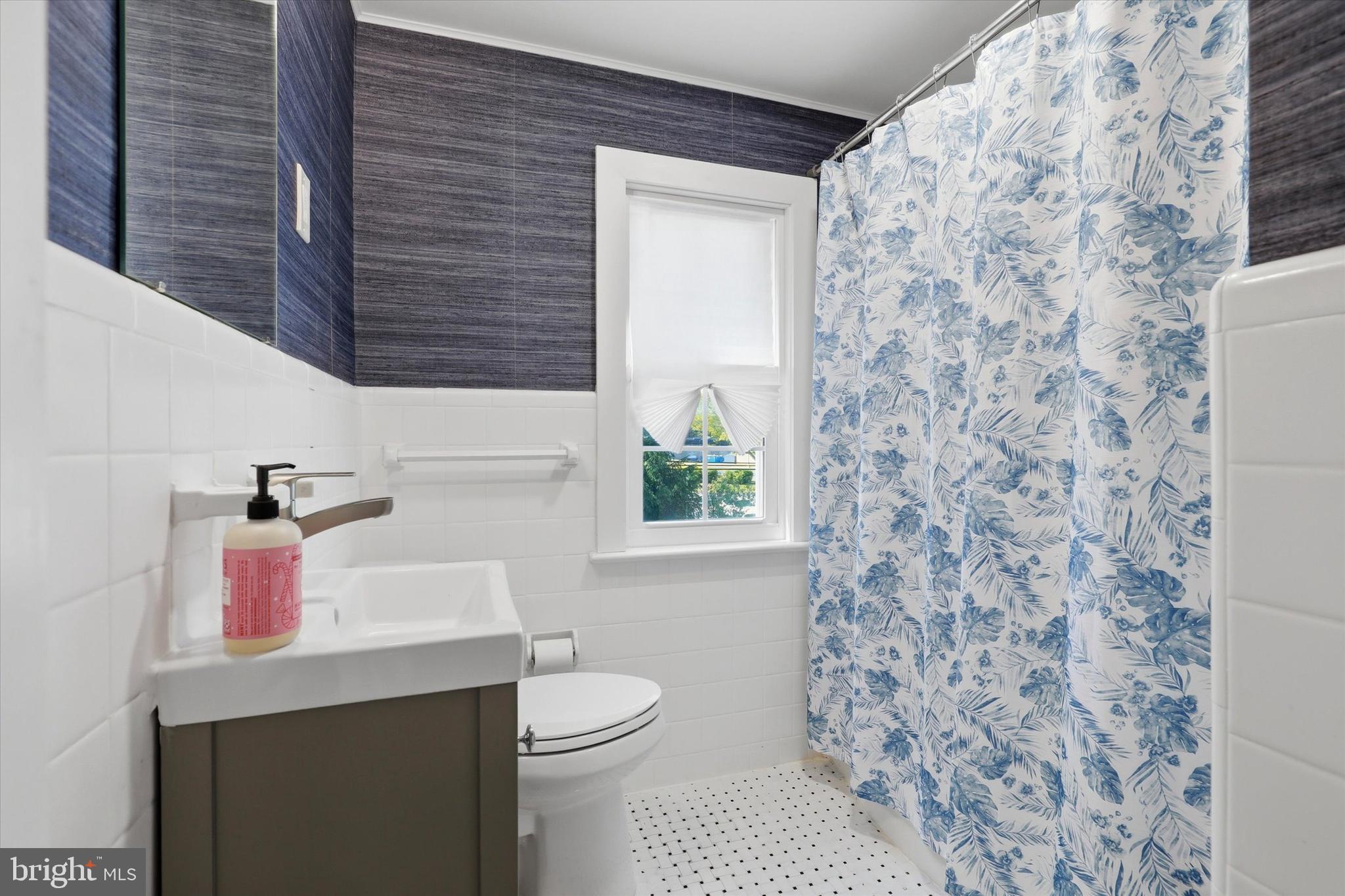 KING OF PRUSSIA - Residential