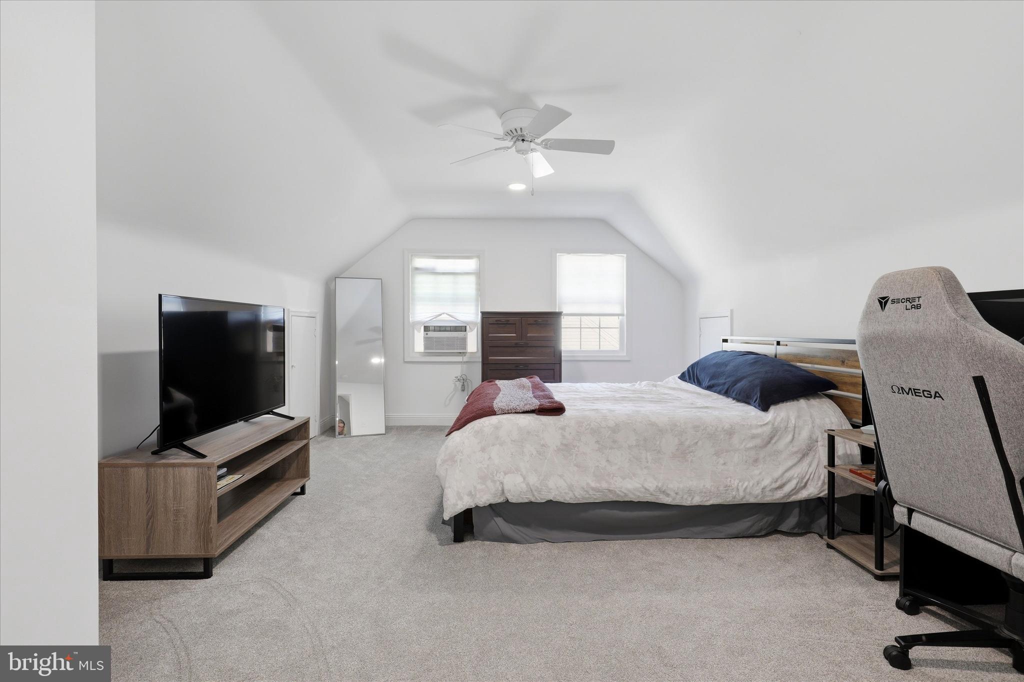 KING OF PRUSSIA - Residential