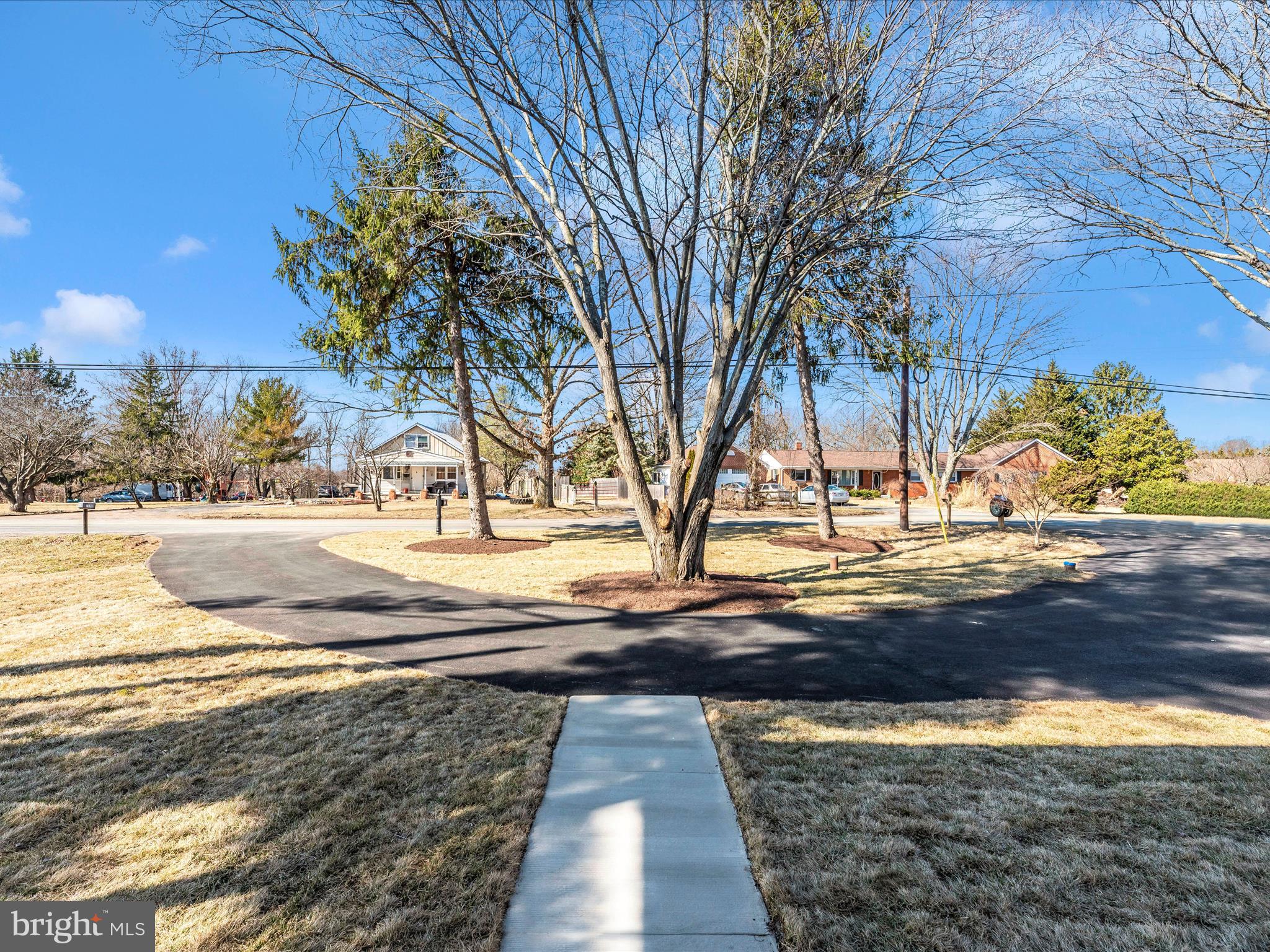 CLARKSBURG OUTSIDE - Residential