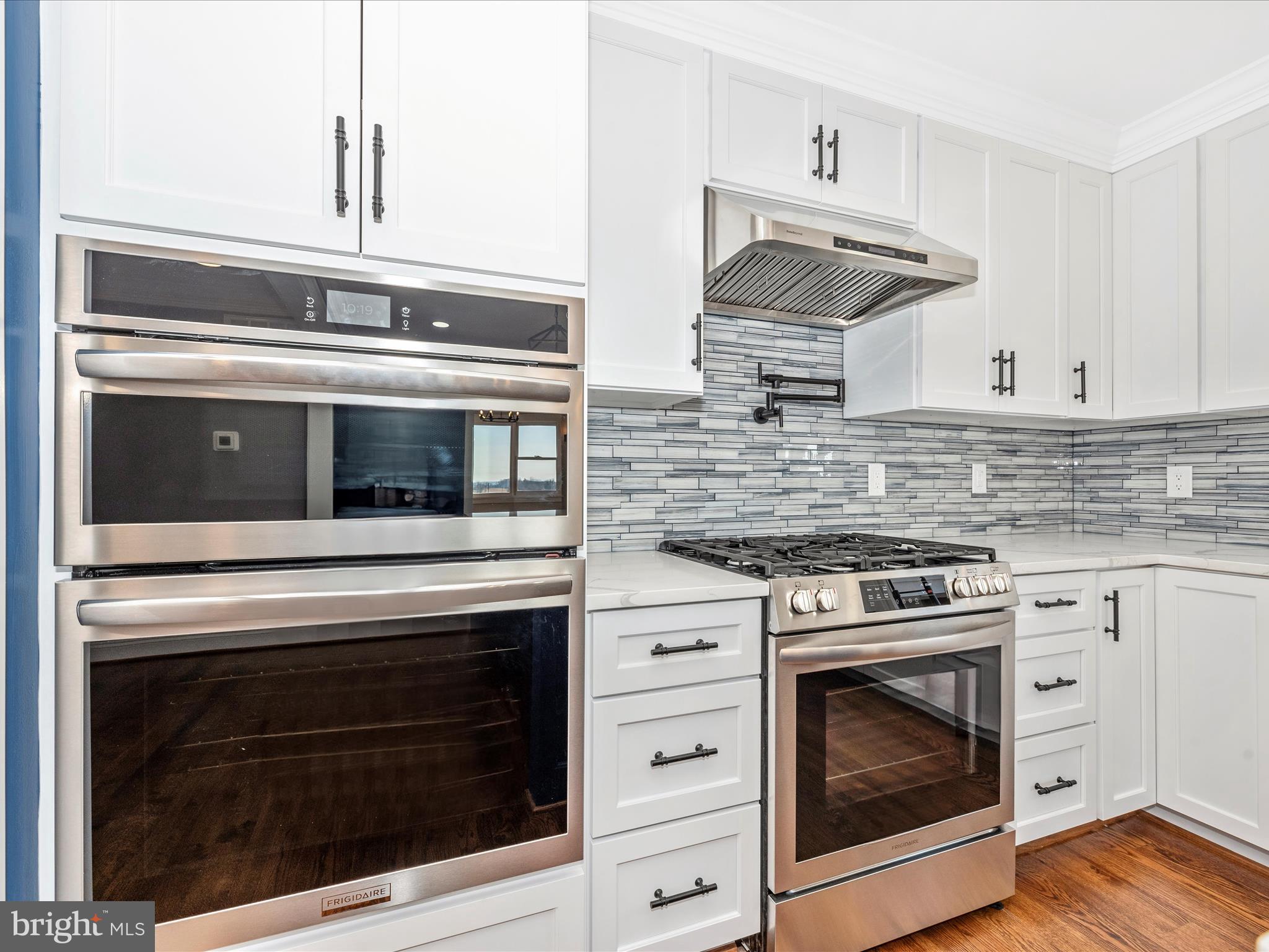 CLARKSBURG OUTSIDE - Residential