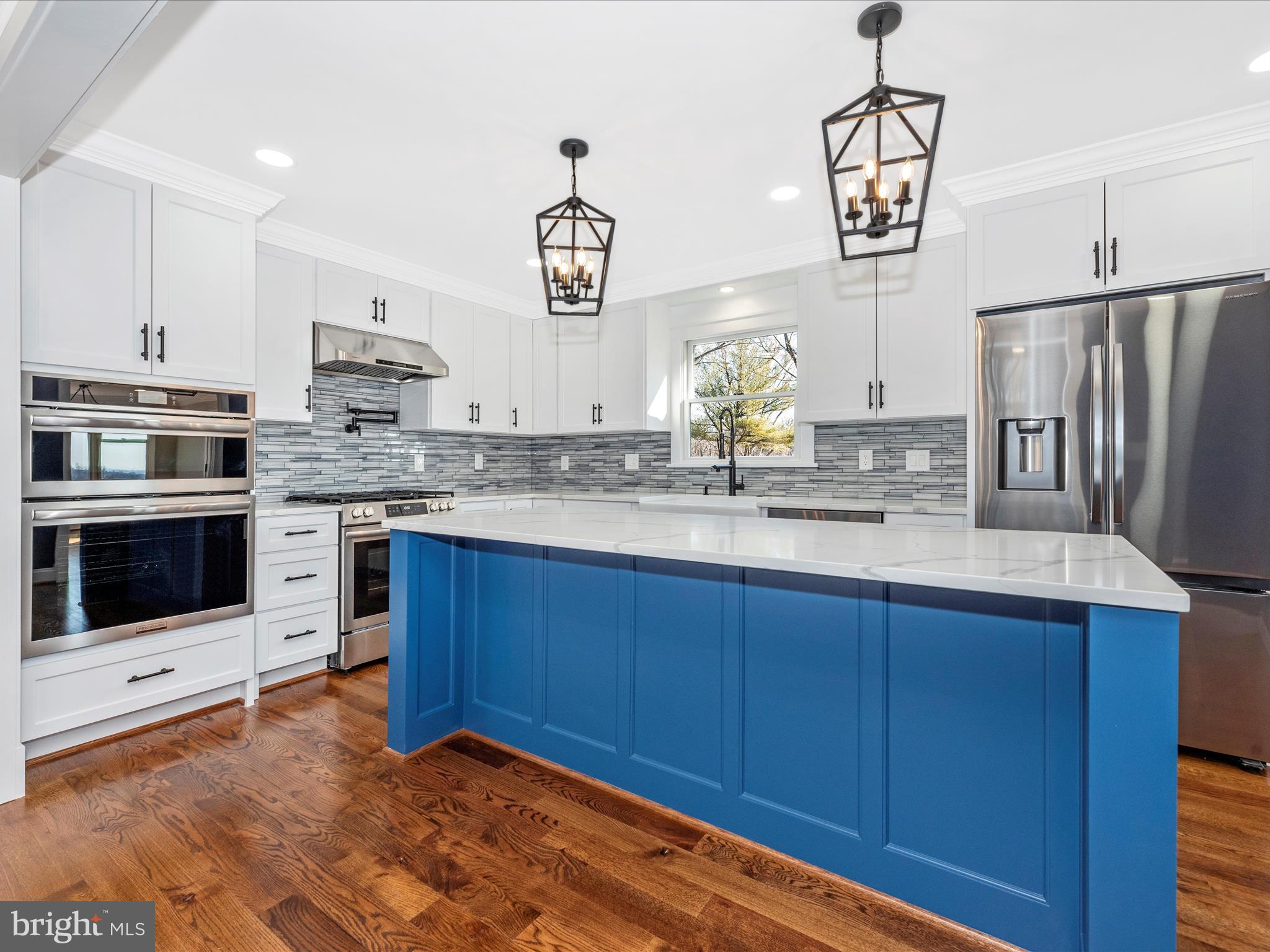 CLARKSBURG OUTSIDE - Residential