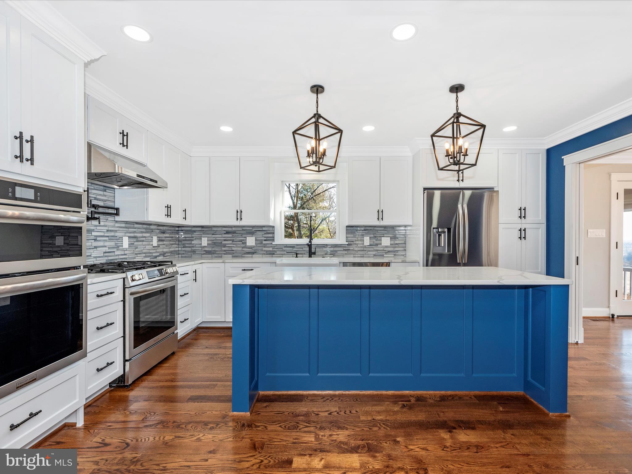 CLARKSBURG OUTSIDE - Residential