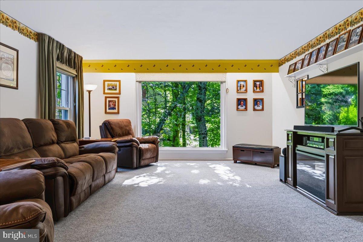 12 BROADBENT ROAD