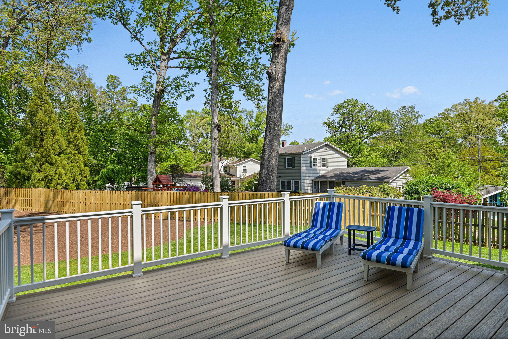 DUNN LORING WOODS - Residential