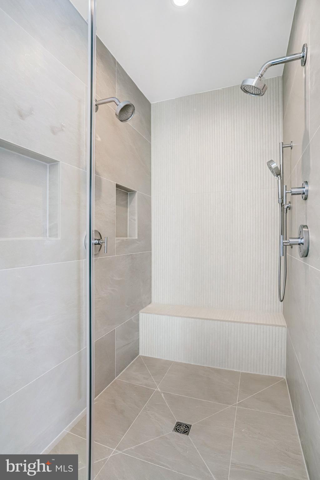 DUNN LORING WOODS - Residential