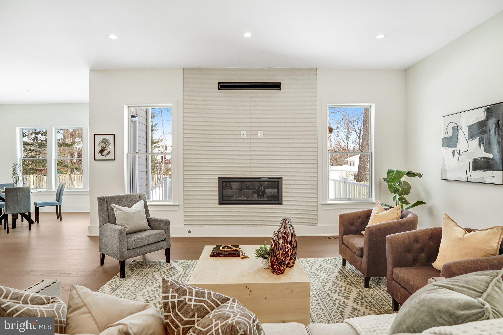 DUNN LORING WOODS - Residential