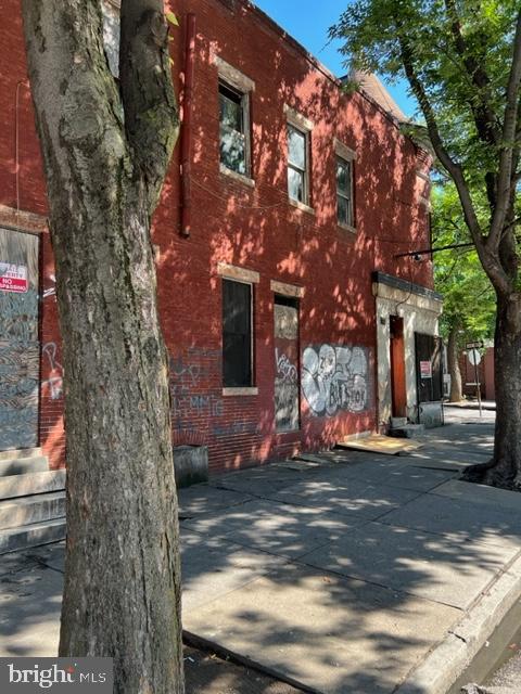 Property is in great structural condition with a new roof added in 2021. The work has been done in this property! This space is gutted and demo'd. The inside is Squeaky Clean!! Bring your ideas!Zone R8 Mixed use building with retail space - large building with apartment upstairs (1bdr and studio are possible) and corner storefront downstairs. Formerly used as a retail store with upstairs apartment. Possible new businesses include beauty/.barbershop, grocery store, ice cream shop, local restaurant. Imagine the possibilities. Neighborhood association is in favor of a positive retail space in the lower unit! Live or rent out units upstairs and operate or rent out business downstairs. Full renovation needed. Near Druid Hill Park with easy access to Pennsylvania Ave bustling retail and businesses.