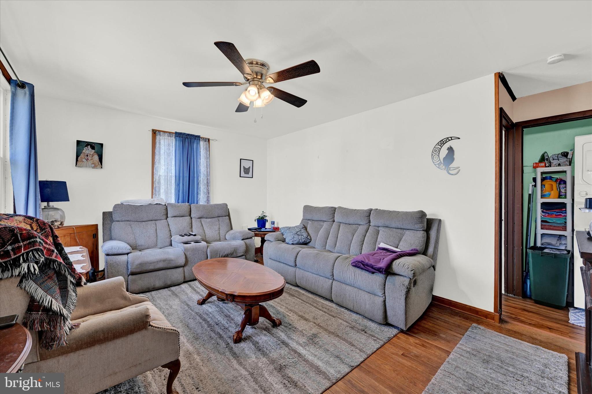 LOGAN VILLAGE - Residential