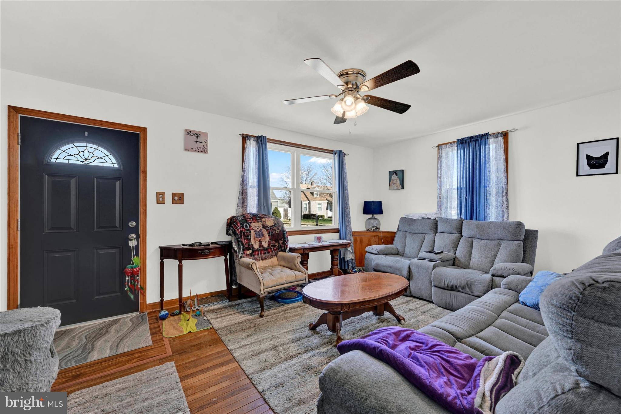 LOGAN VILLAGE - Residential