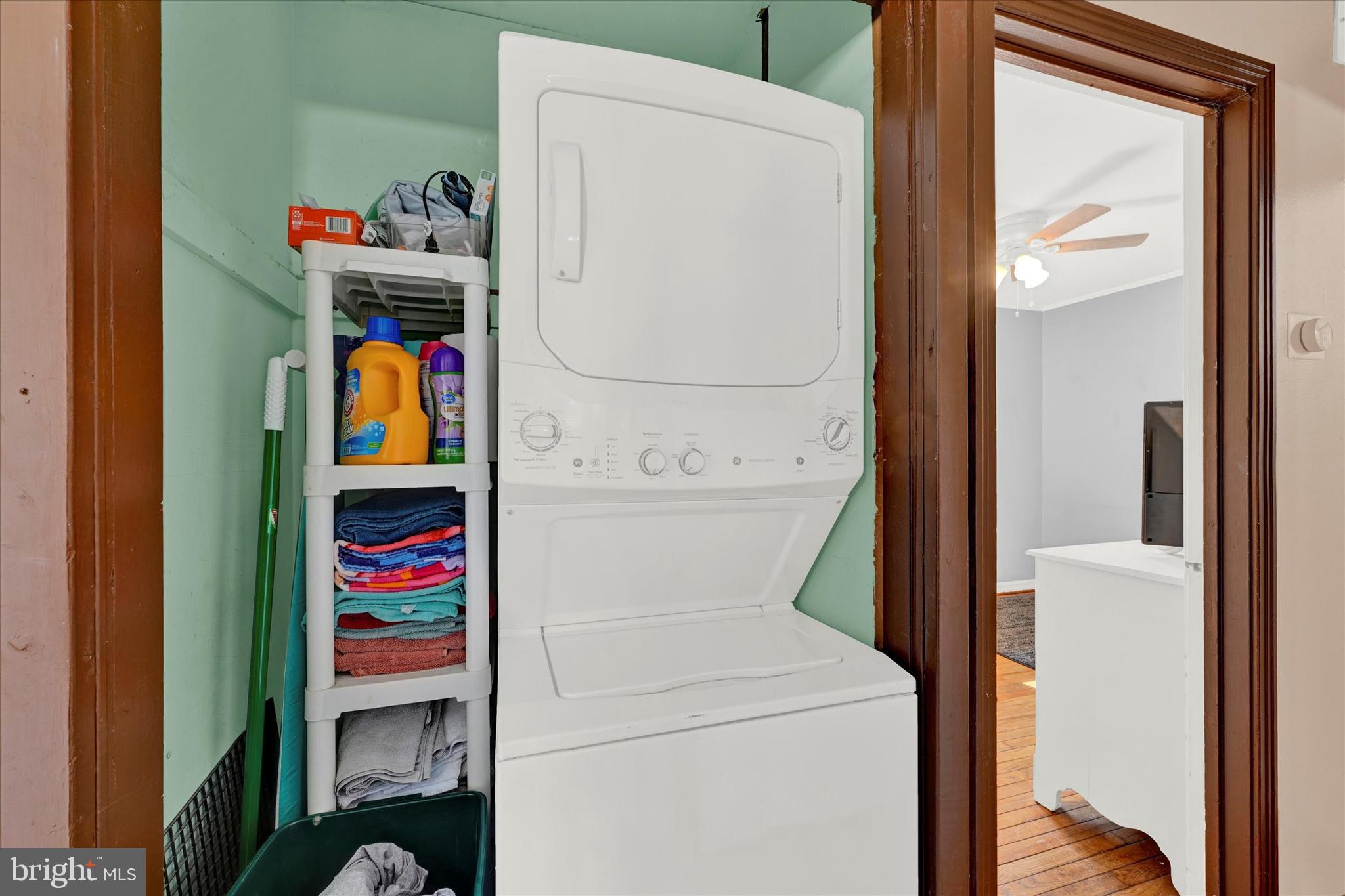 LOGAN VILLAGE - Residential