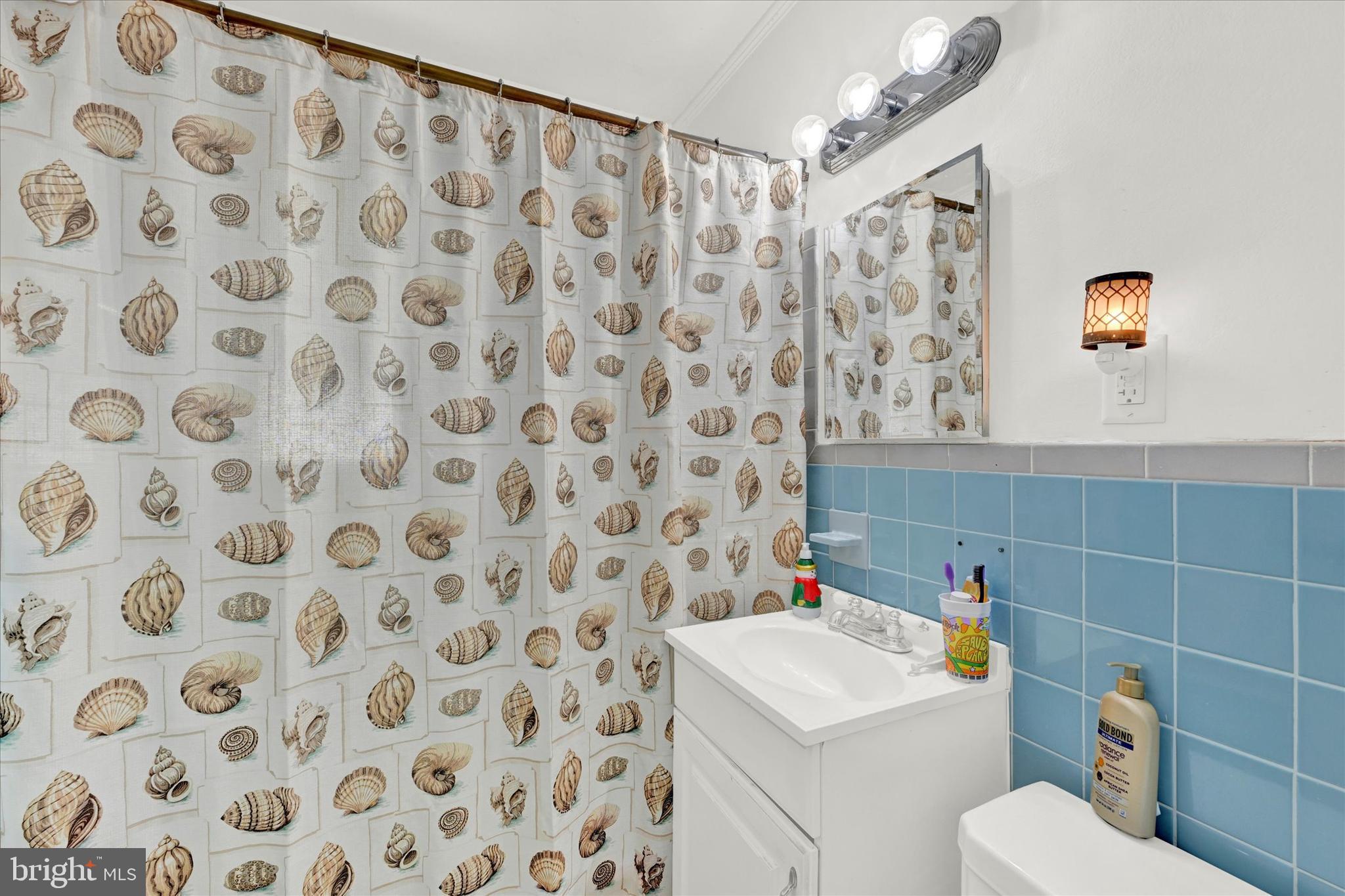 LOGAN VILLAGE - Residential