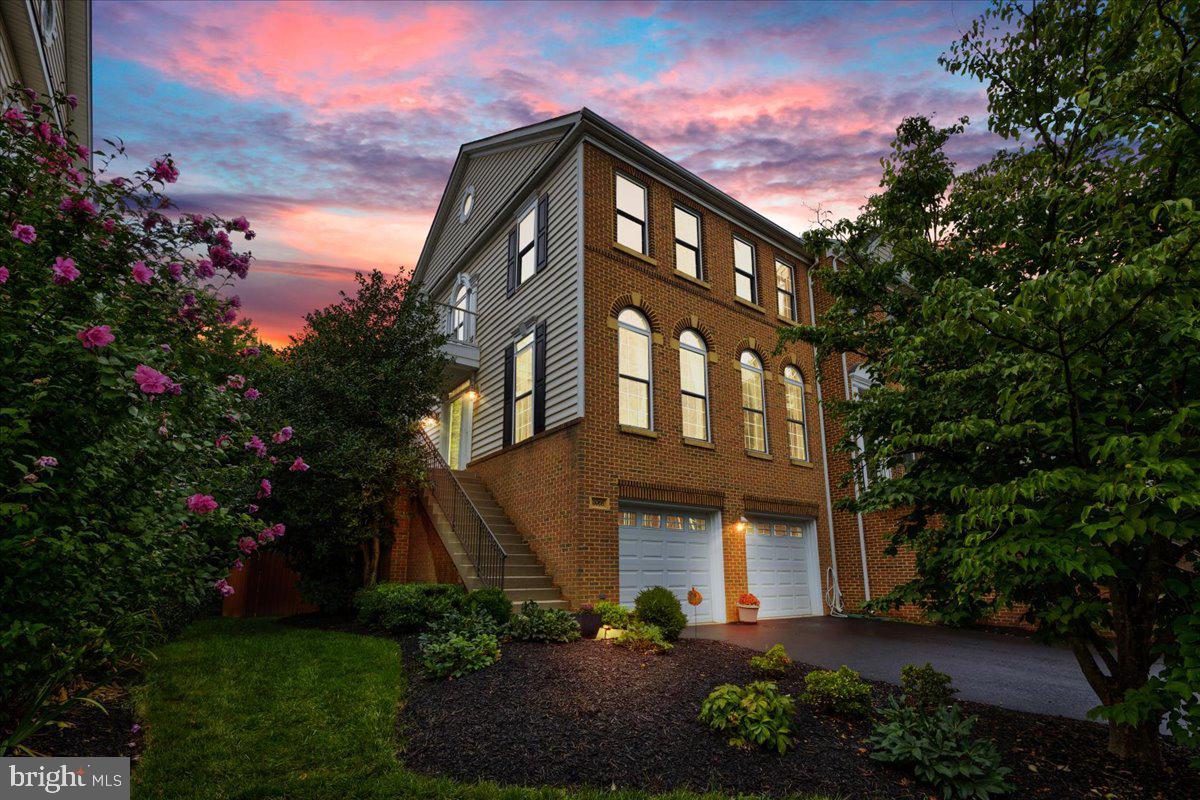 BANNOCKBURN - Residential