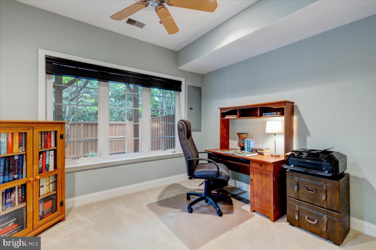 BANNOCKBURN - Residential