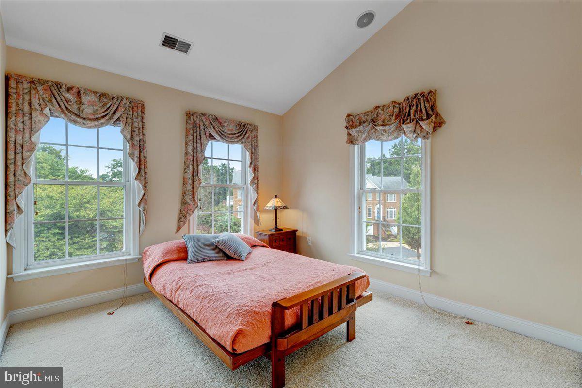 BANNOCKBURN - Residential