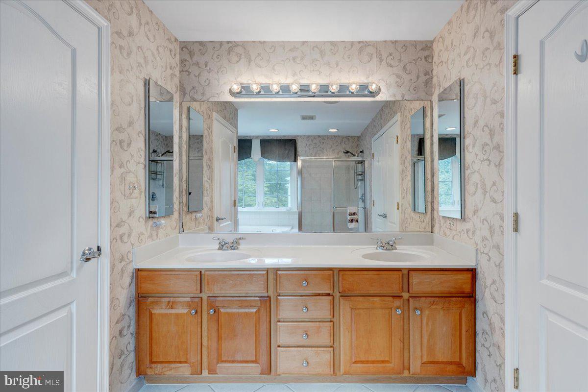 BANNOCKBURN - Residential