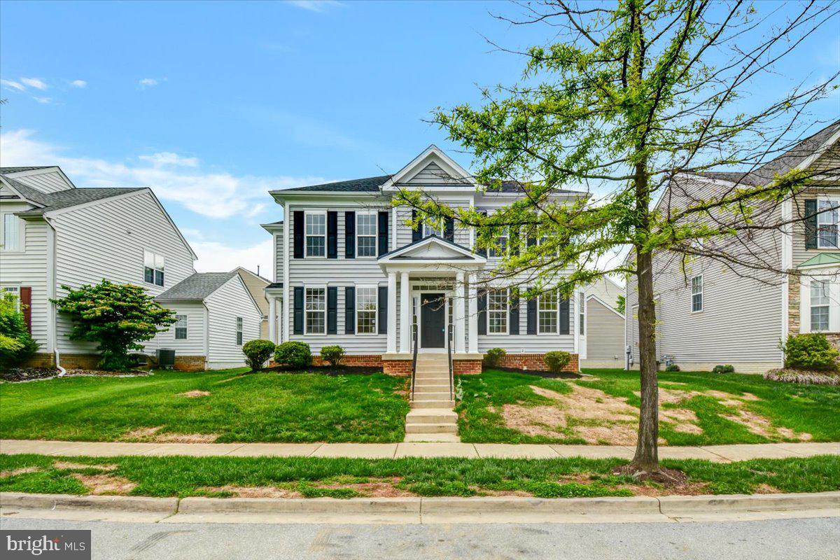 HUNTFIELD - Residential Lease