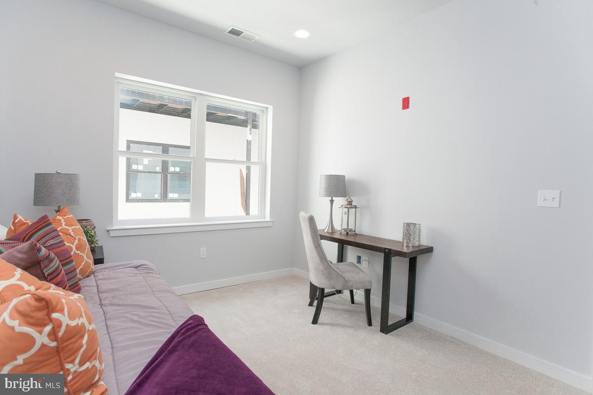 MANAYUNK - Residential Lease