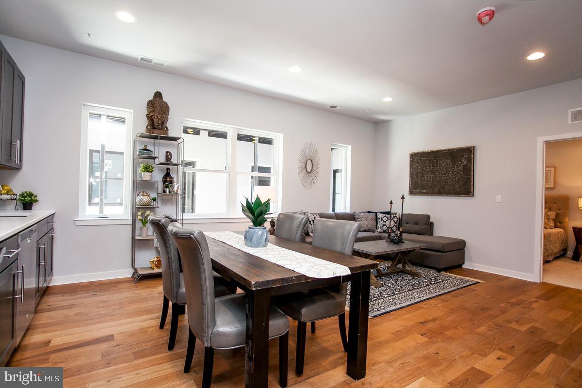 MANAYUNK - Residential Lease