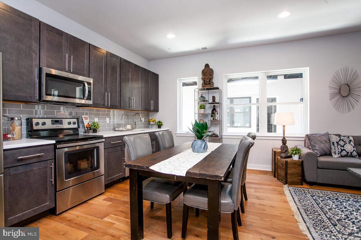 MANAYUNK - Residential Lease