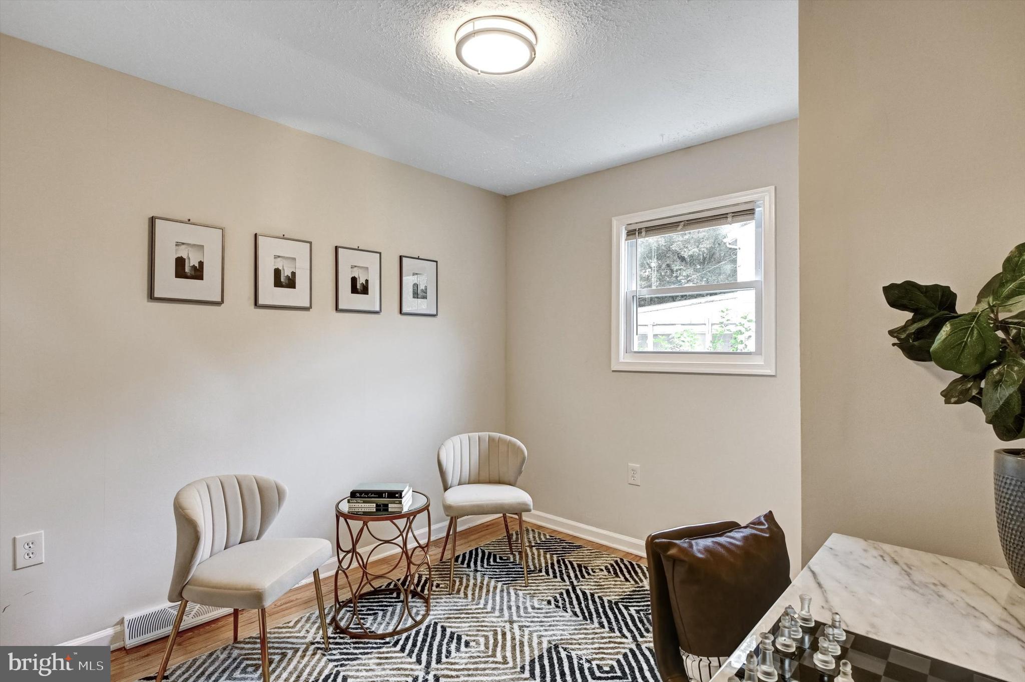 PERRYWOOD - Residential