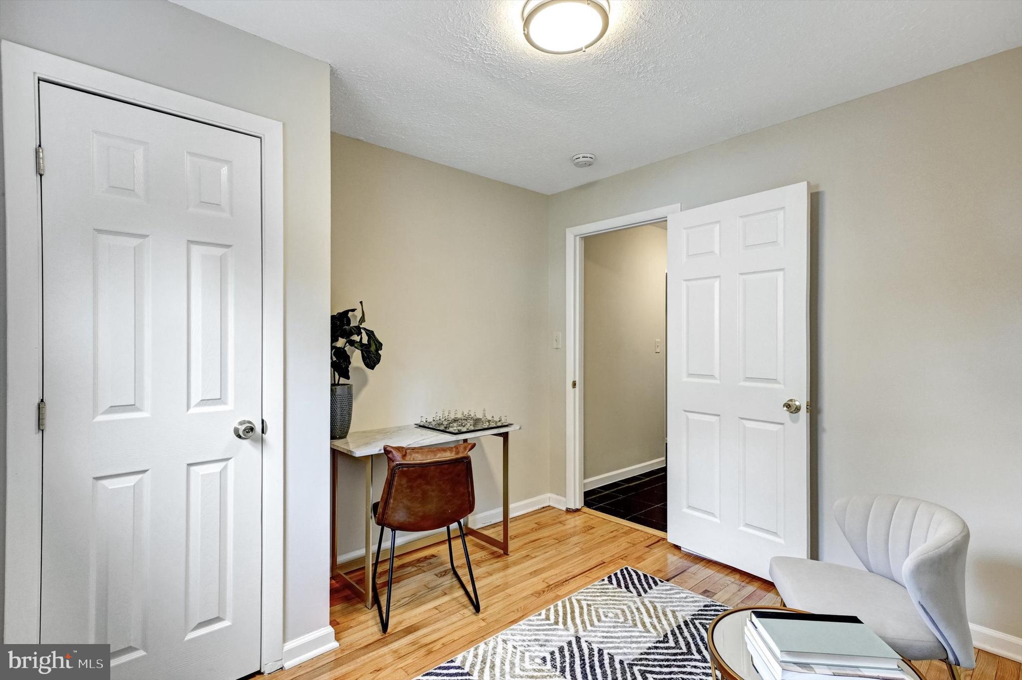 PERRYWOOD - Residential