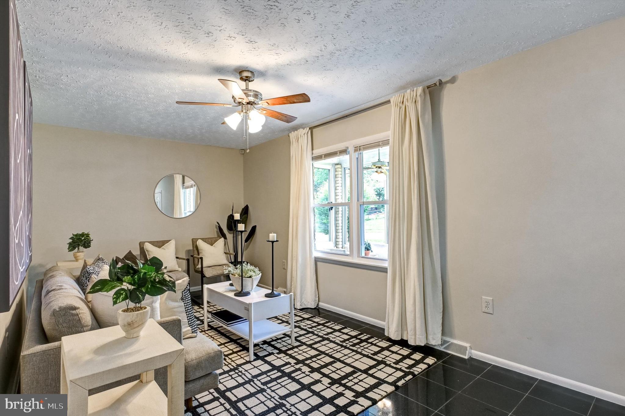 PERRYWOOD - Residential