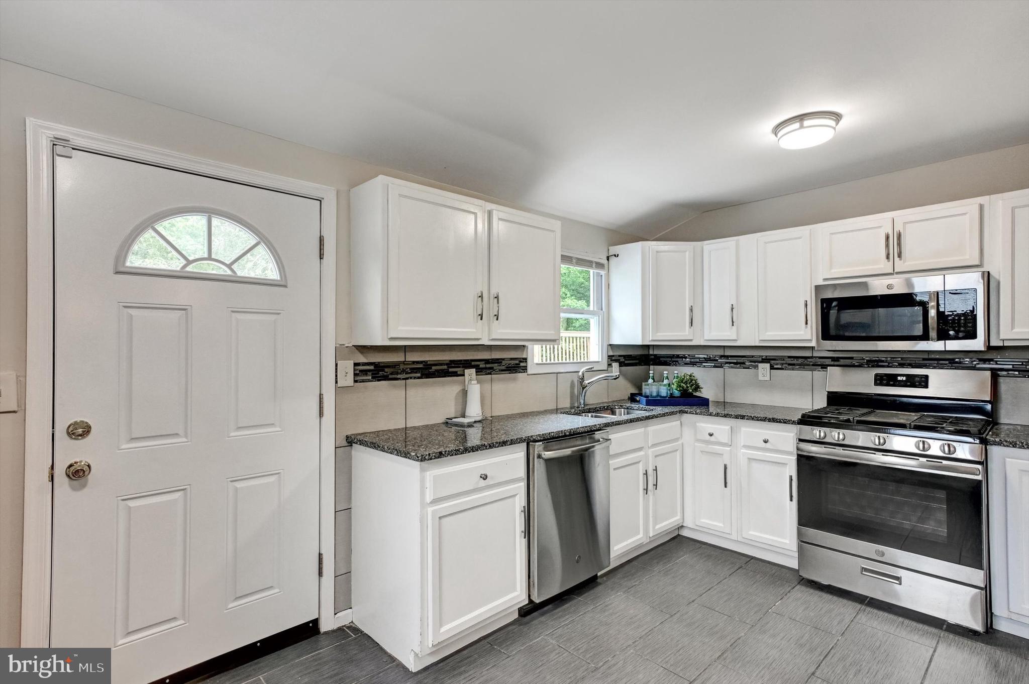 PERRYWOOD - Residential