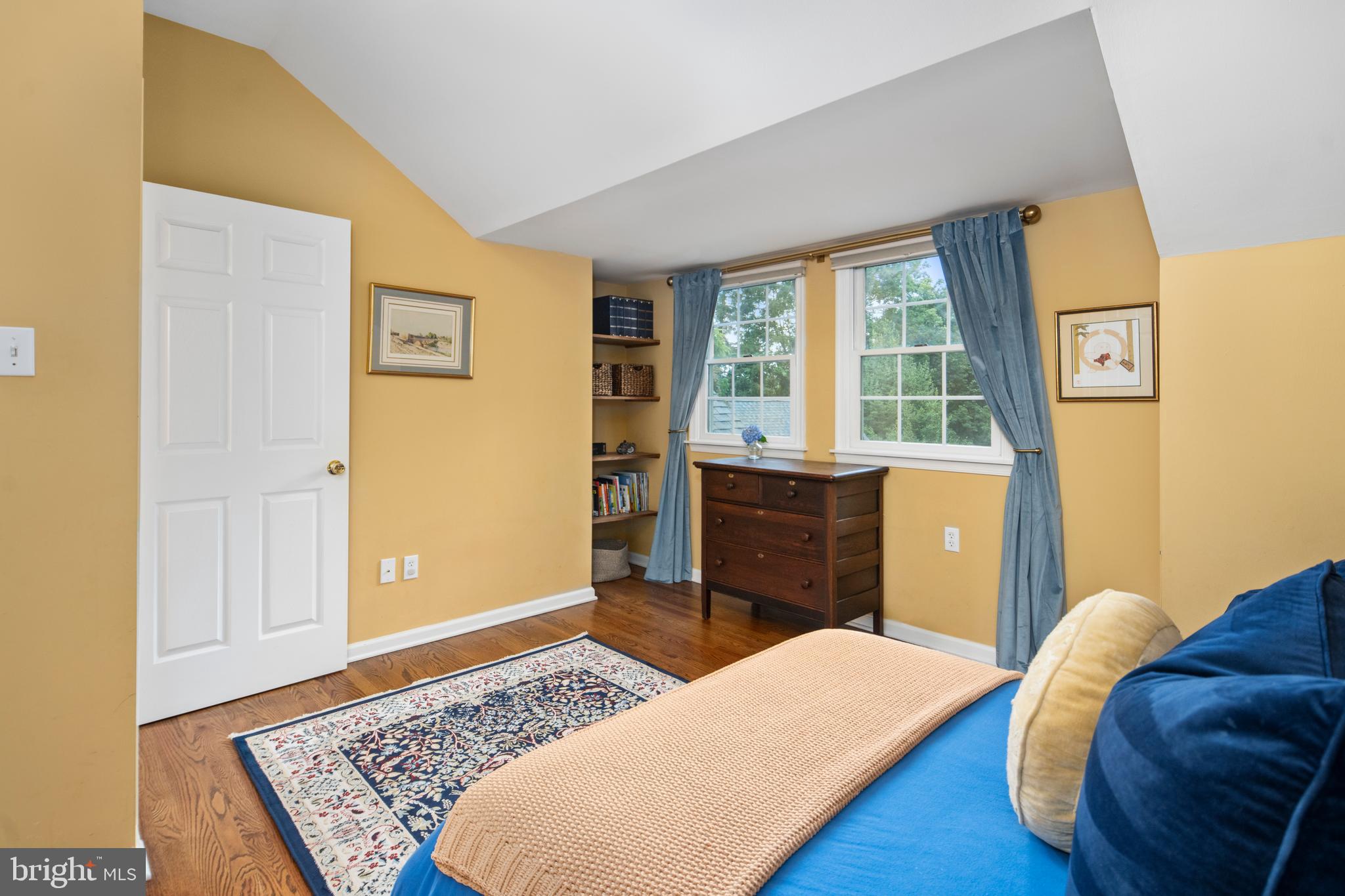 CANTERBURY WOODS - Residential