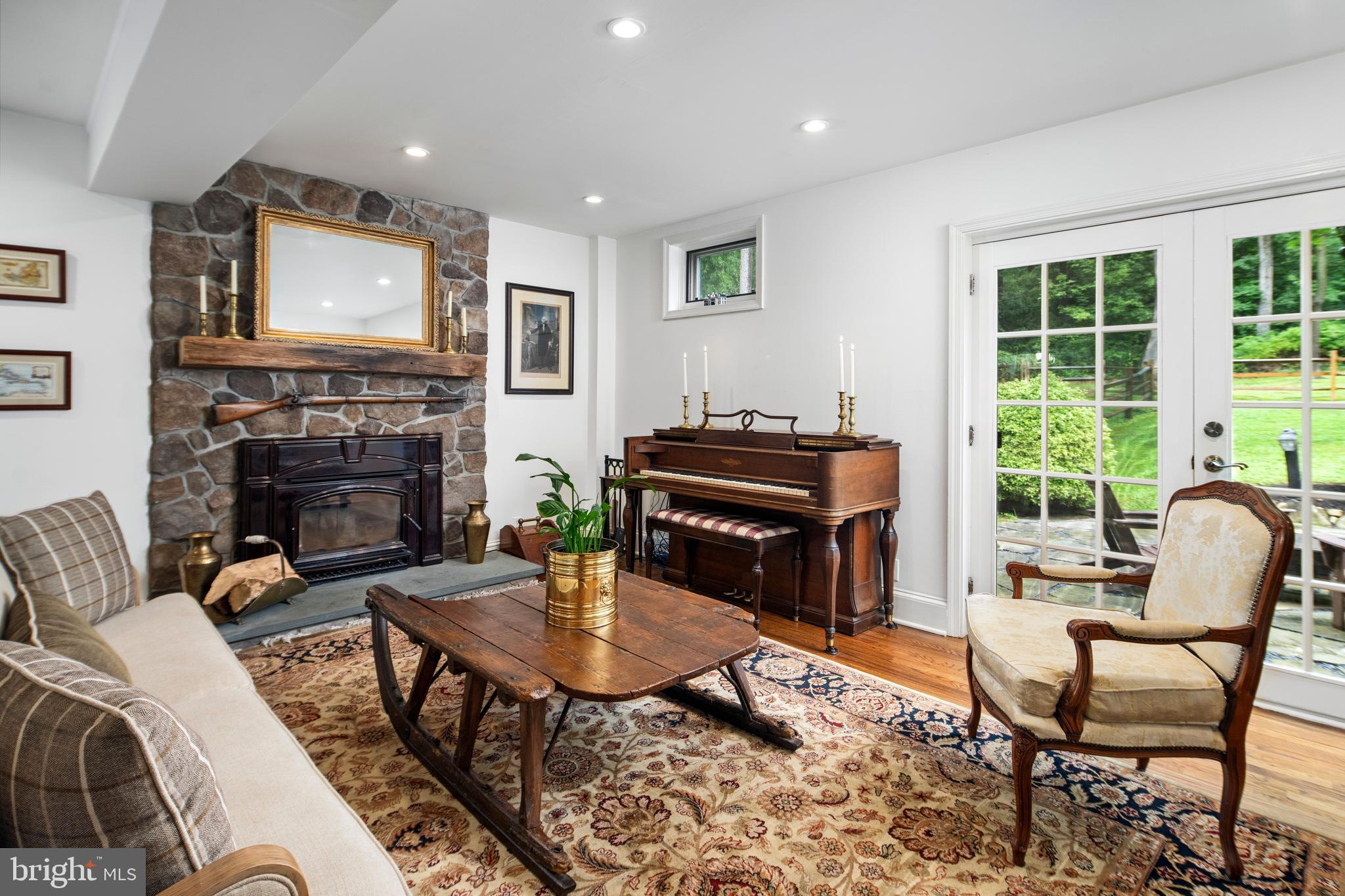 CANTERBURY WOODS - Residential