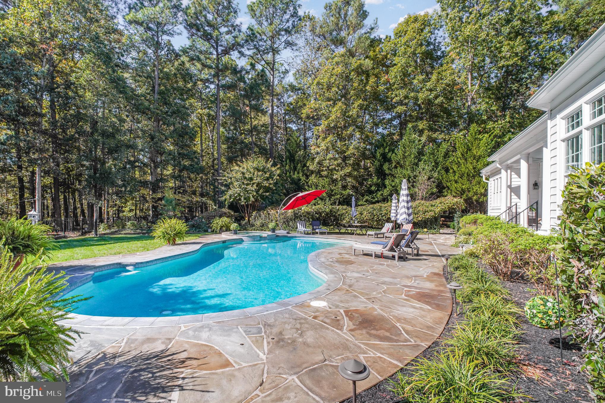 FAWN LAKE - Residential