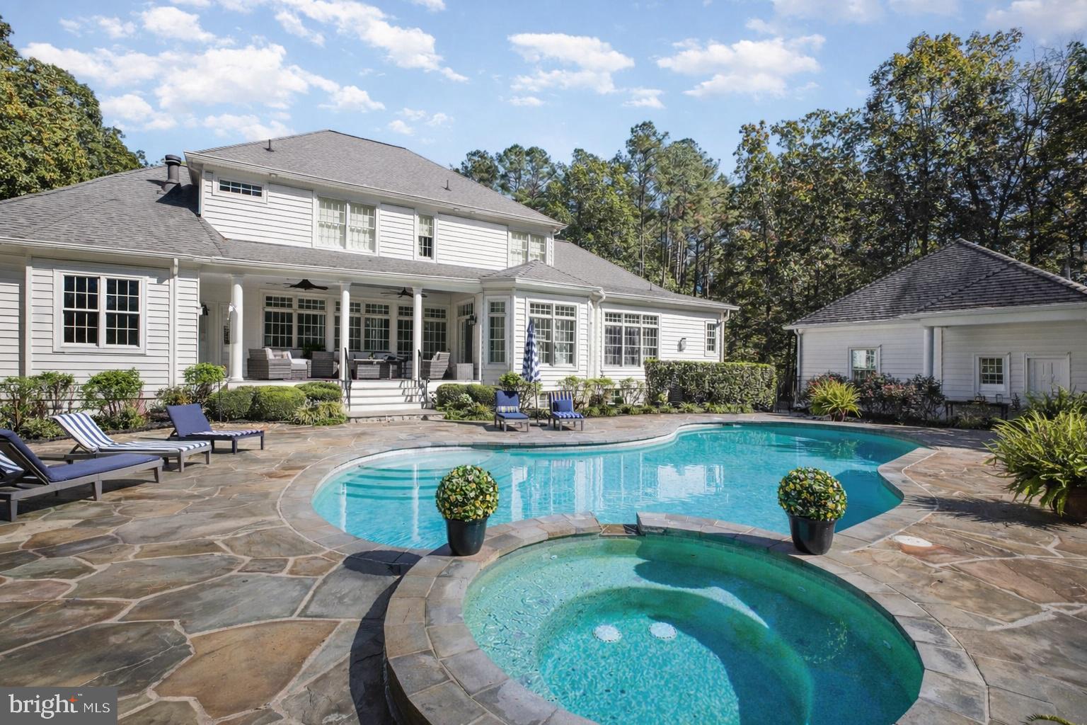 FAWN LAKE - Residential