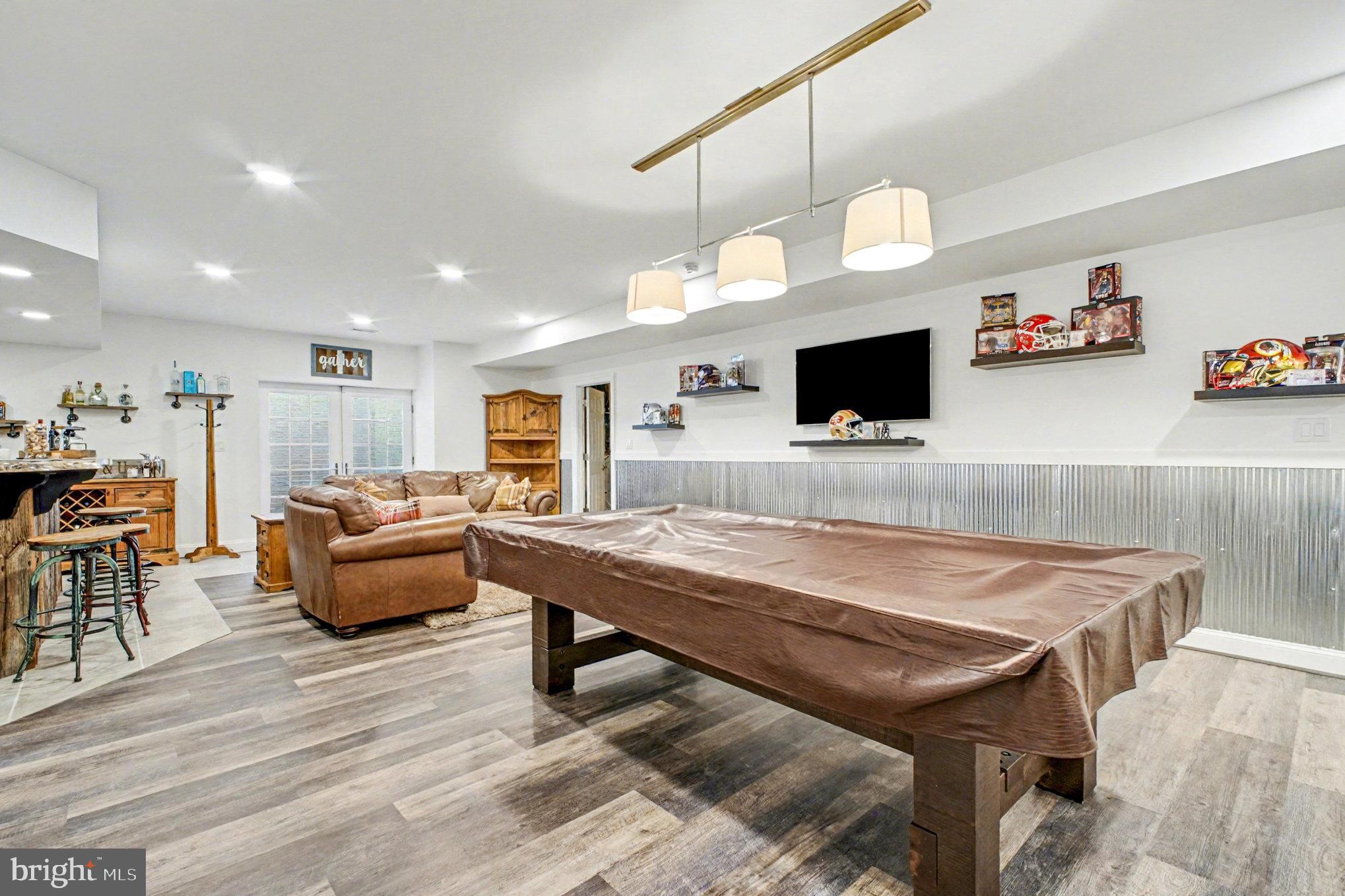 FAWN LAKE - Residential