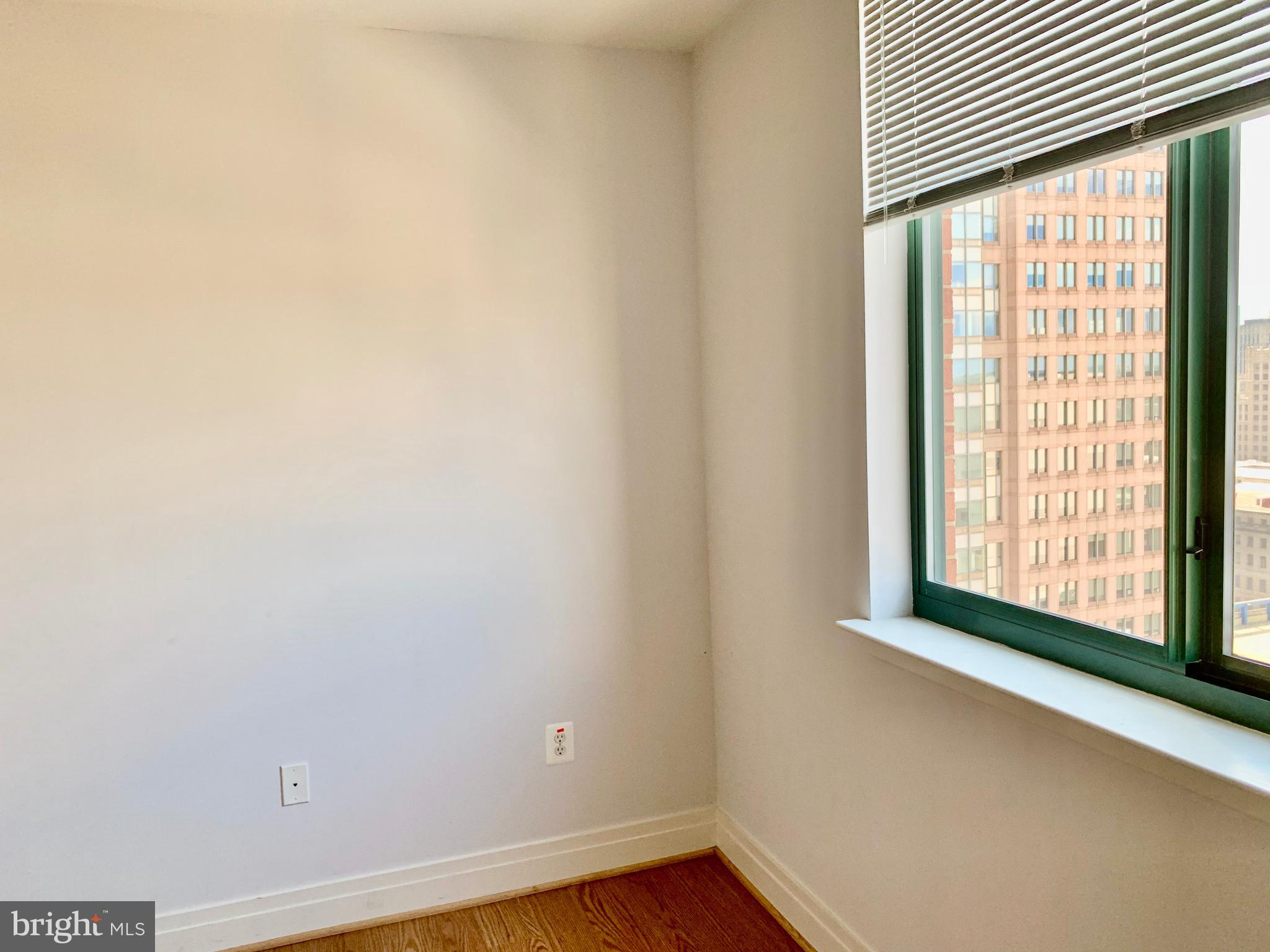 INNER HARBOR - Residential Lease