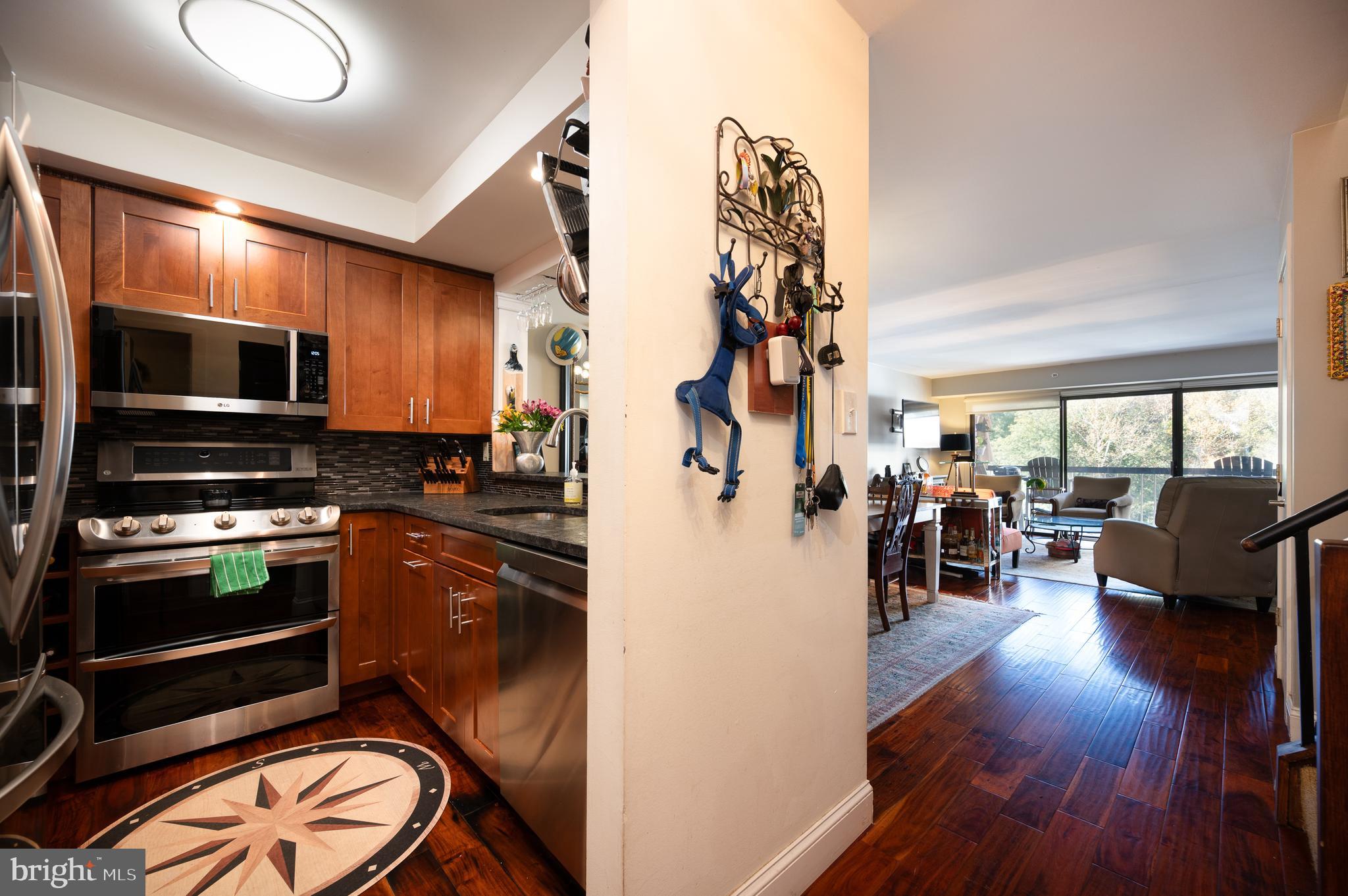 1704 N PARK DRIVE UNIT 317