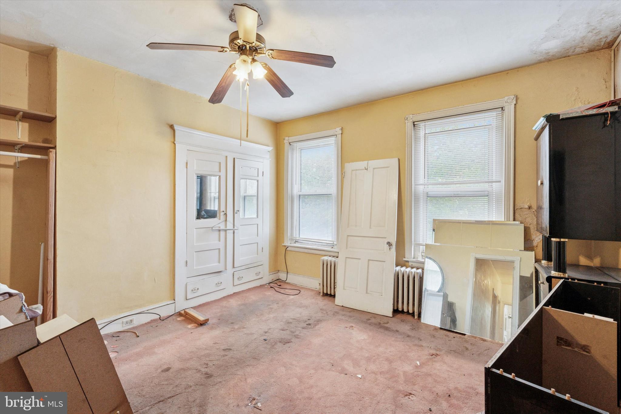 OAK LANE - Residential Income