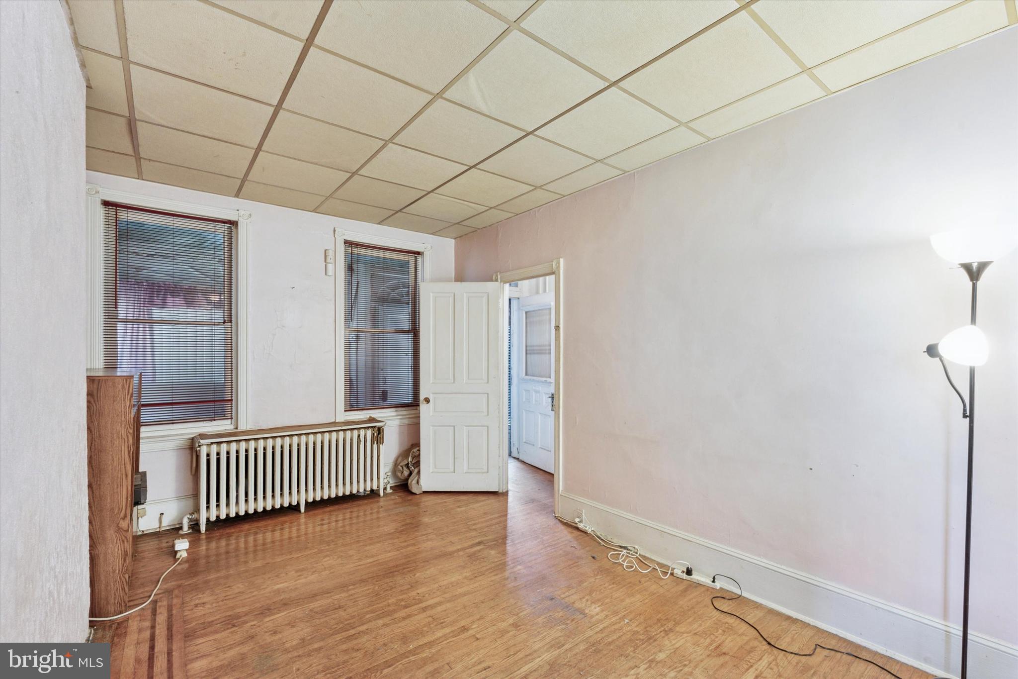 OAK LANE - Residential Income