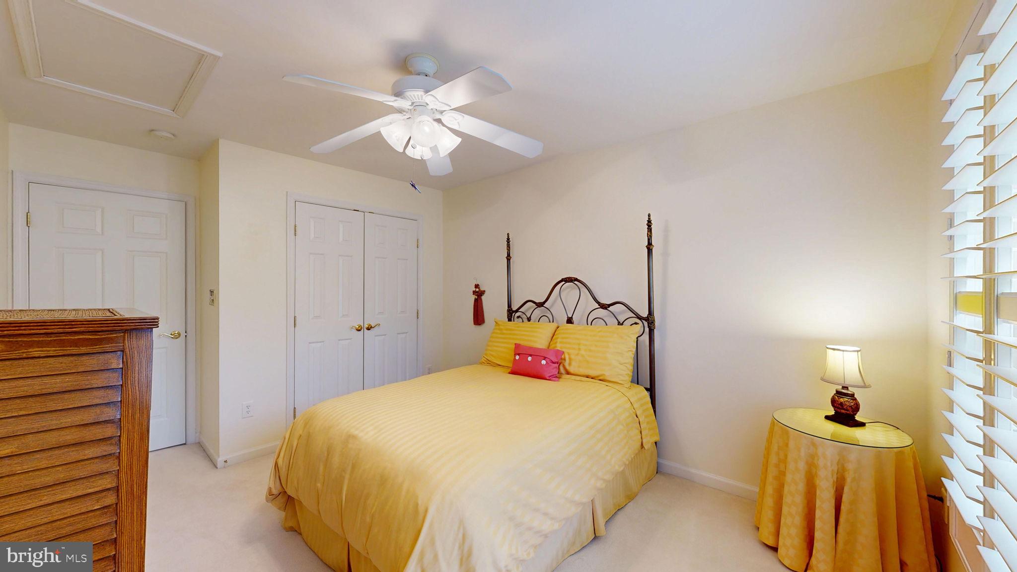 BAY SHORES - Residential