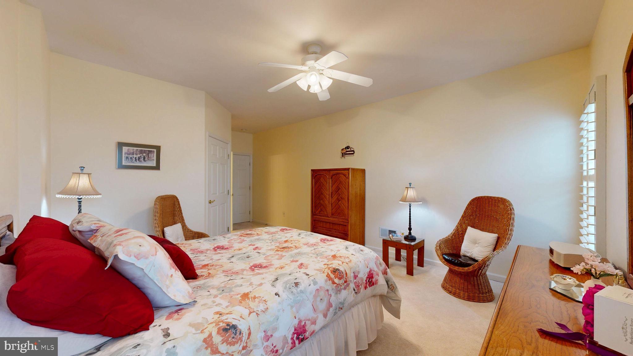 BAY SHORES - Residential