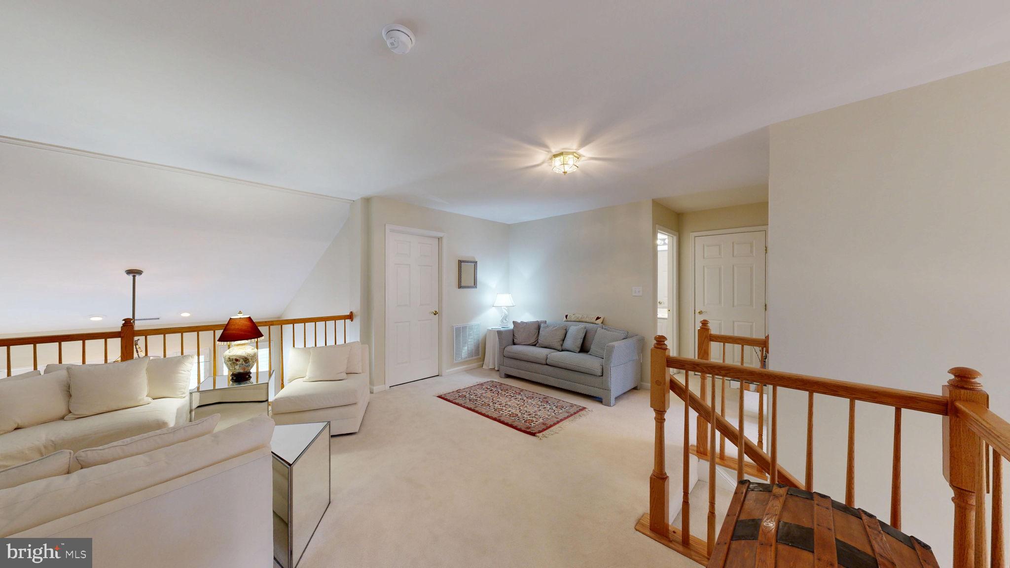 BAY SHORES - Residential