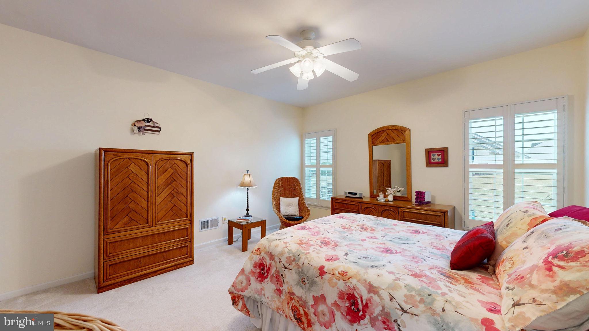 BAY SHORES - Residential