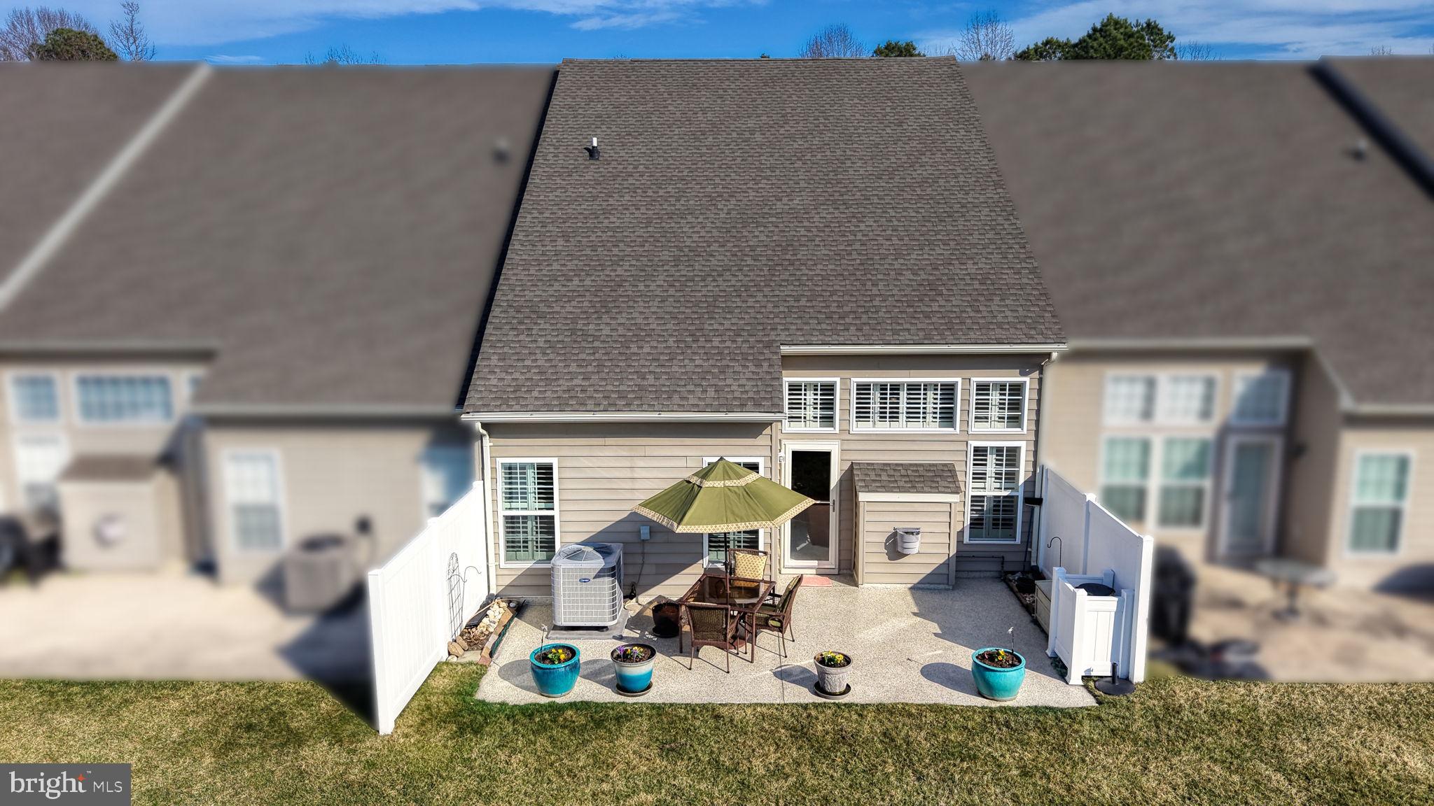 BAY SHORES - Residential