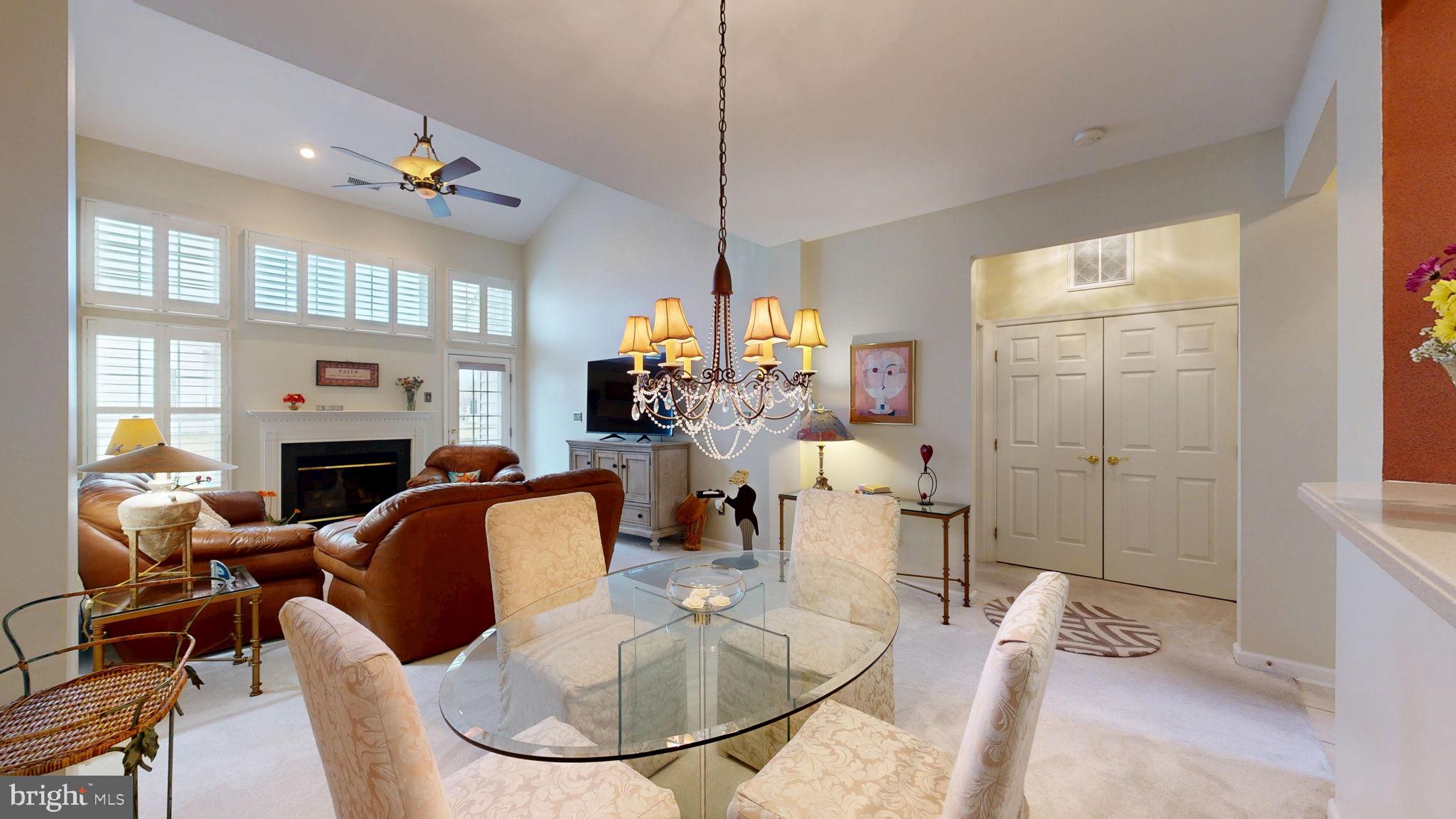 BAY SHORES - Residential