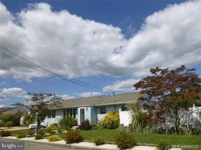 Additional image 2 of 24 W Anchor Drive, Tuckerton, NJ 08087