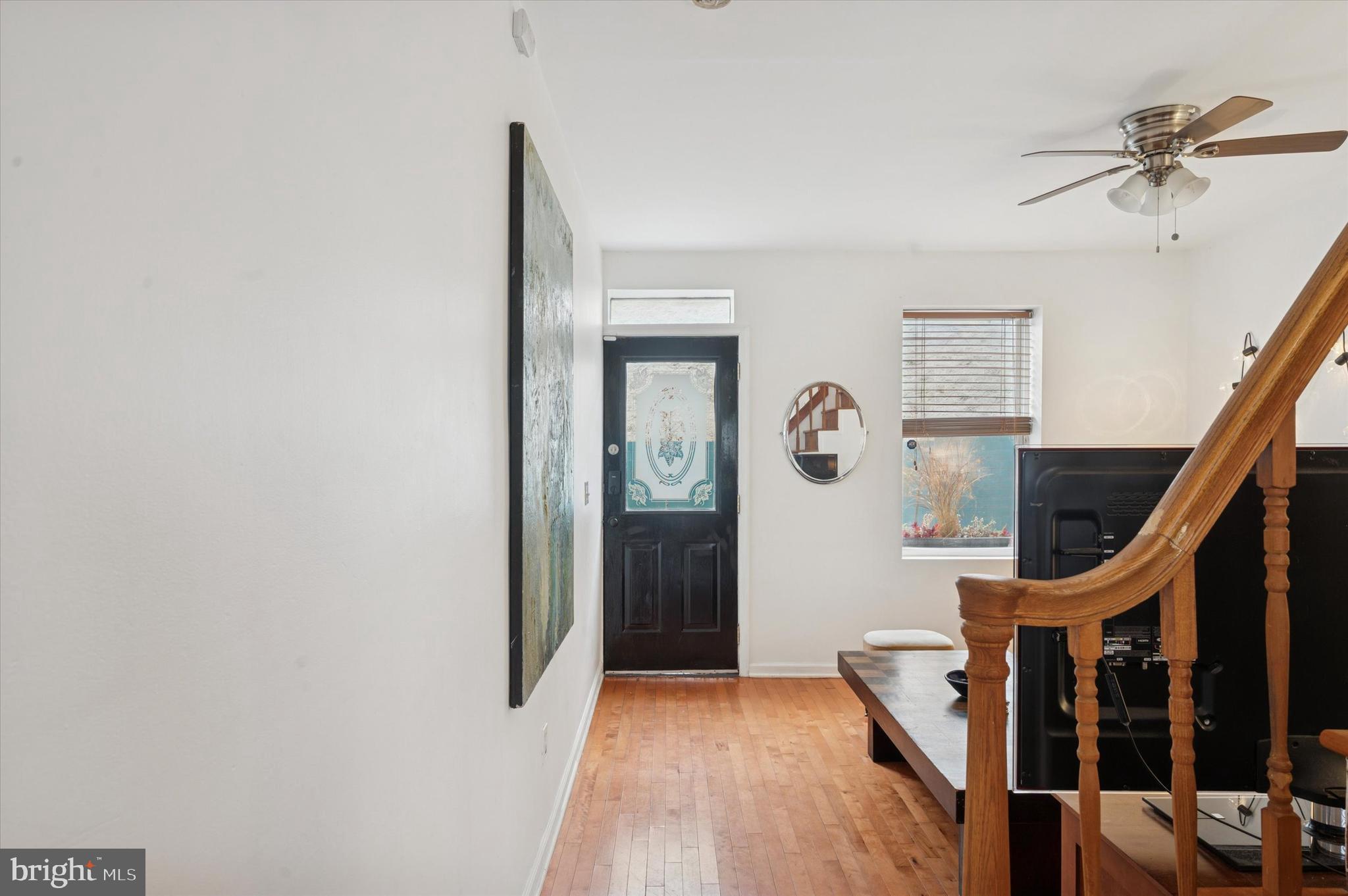 EAST KENSINGTON - Residential