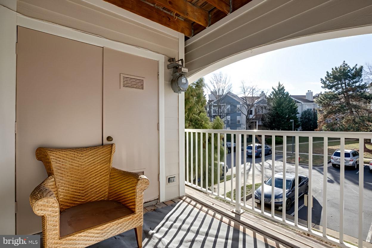 ASHBURN FARM - Residential