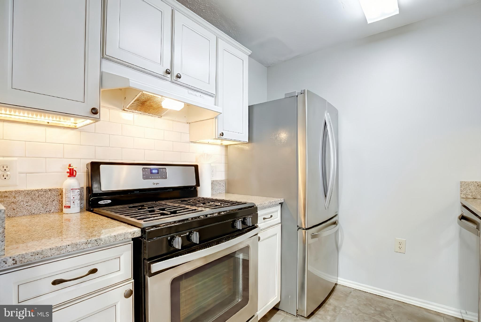 ASHBURN FARM - Residential