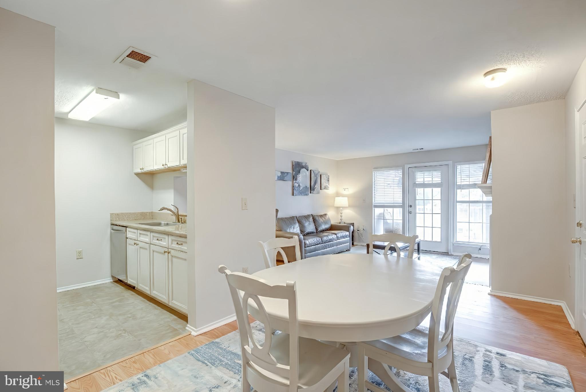 ASHBURN FARM - Residential