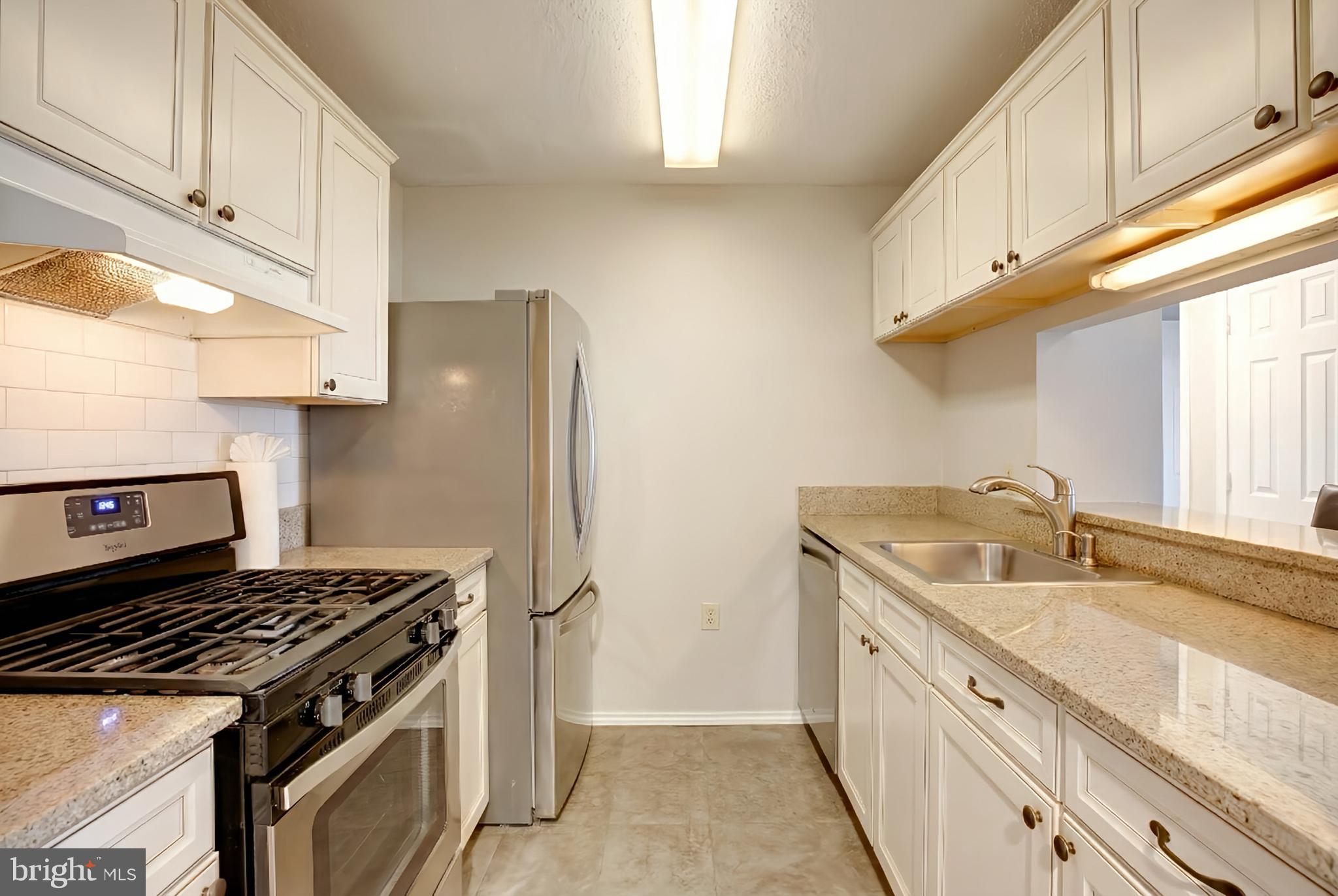 ASHBURN FARM - Residential