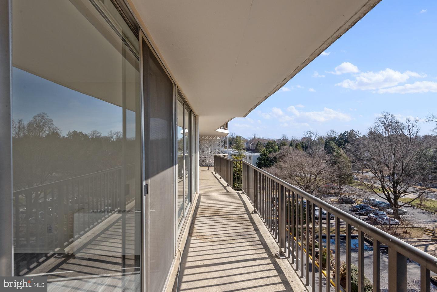 KENSINGTON - Residential Lease