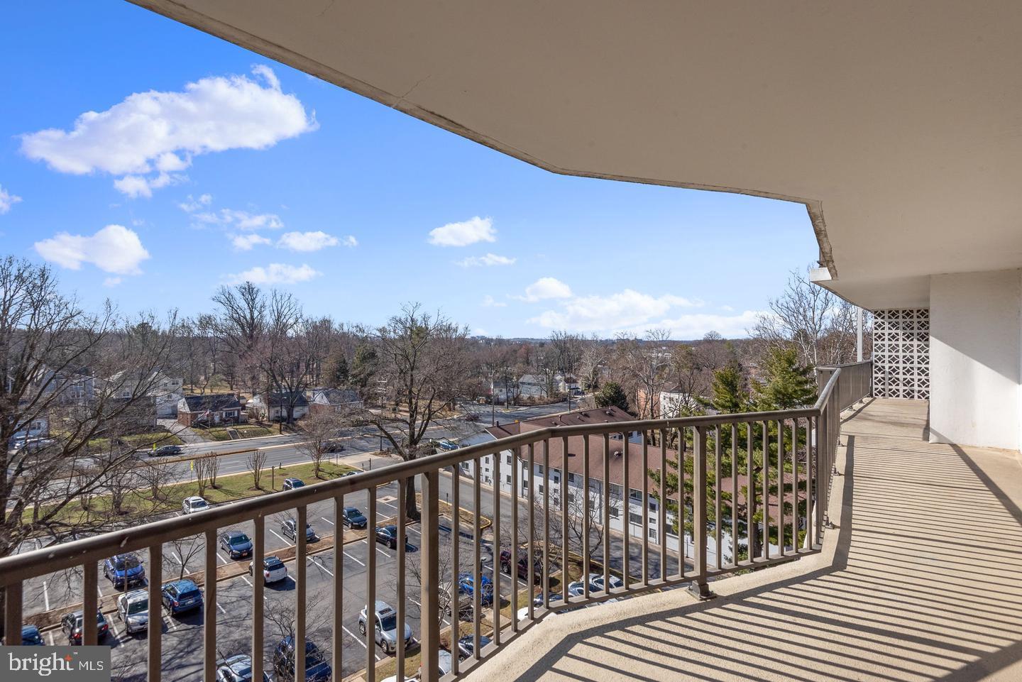 KENSINGTON - Residential Lease